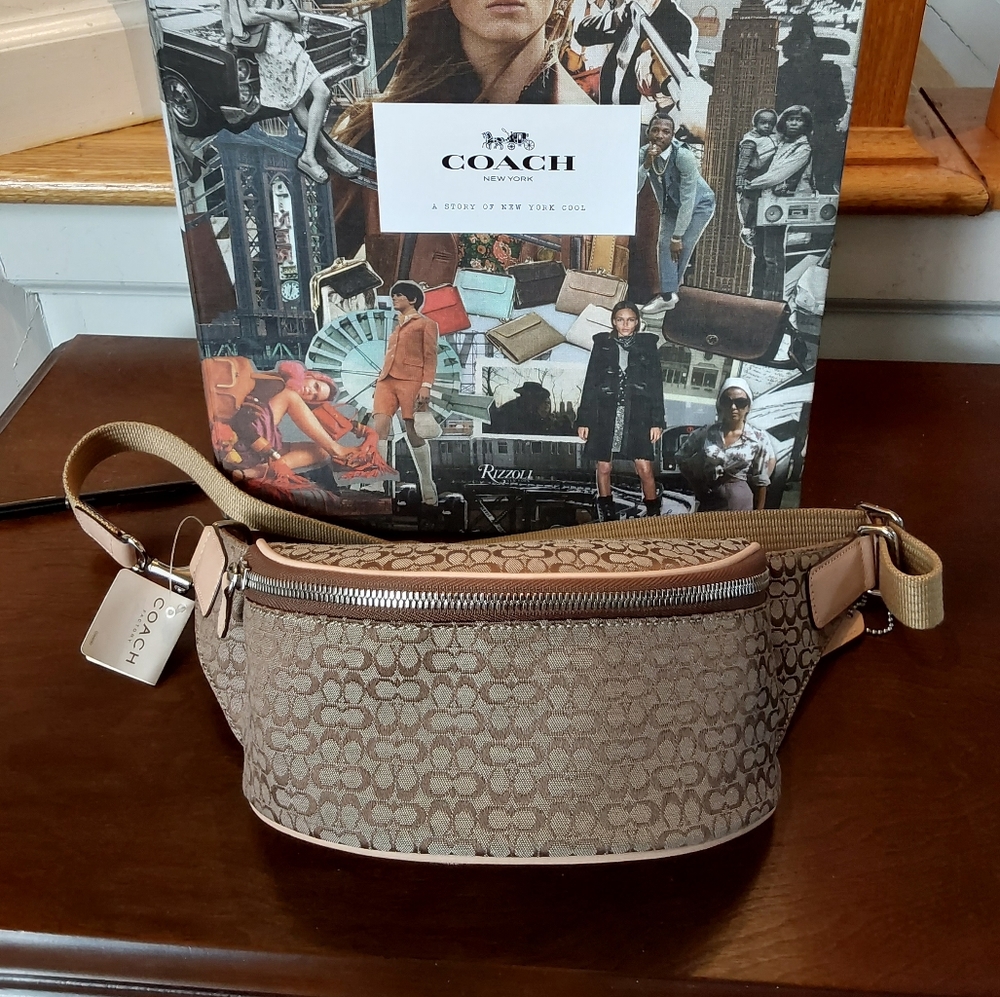Vintage COACH Y2k Khaki Tan Signature Jacquard Belt Bag